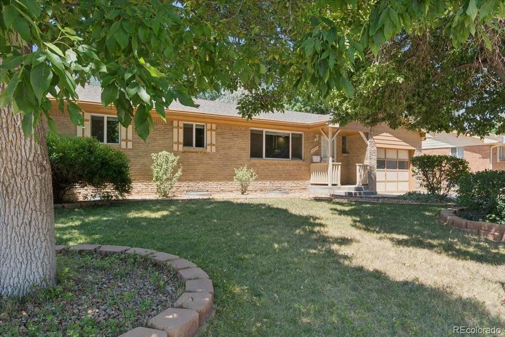Photo of 1477 S Brentwood Street, Lakewood, CO 80232 (MLS # 8784669)
