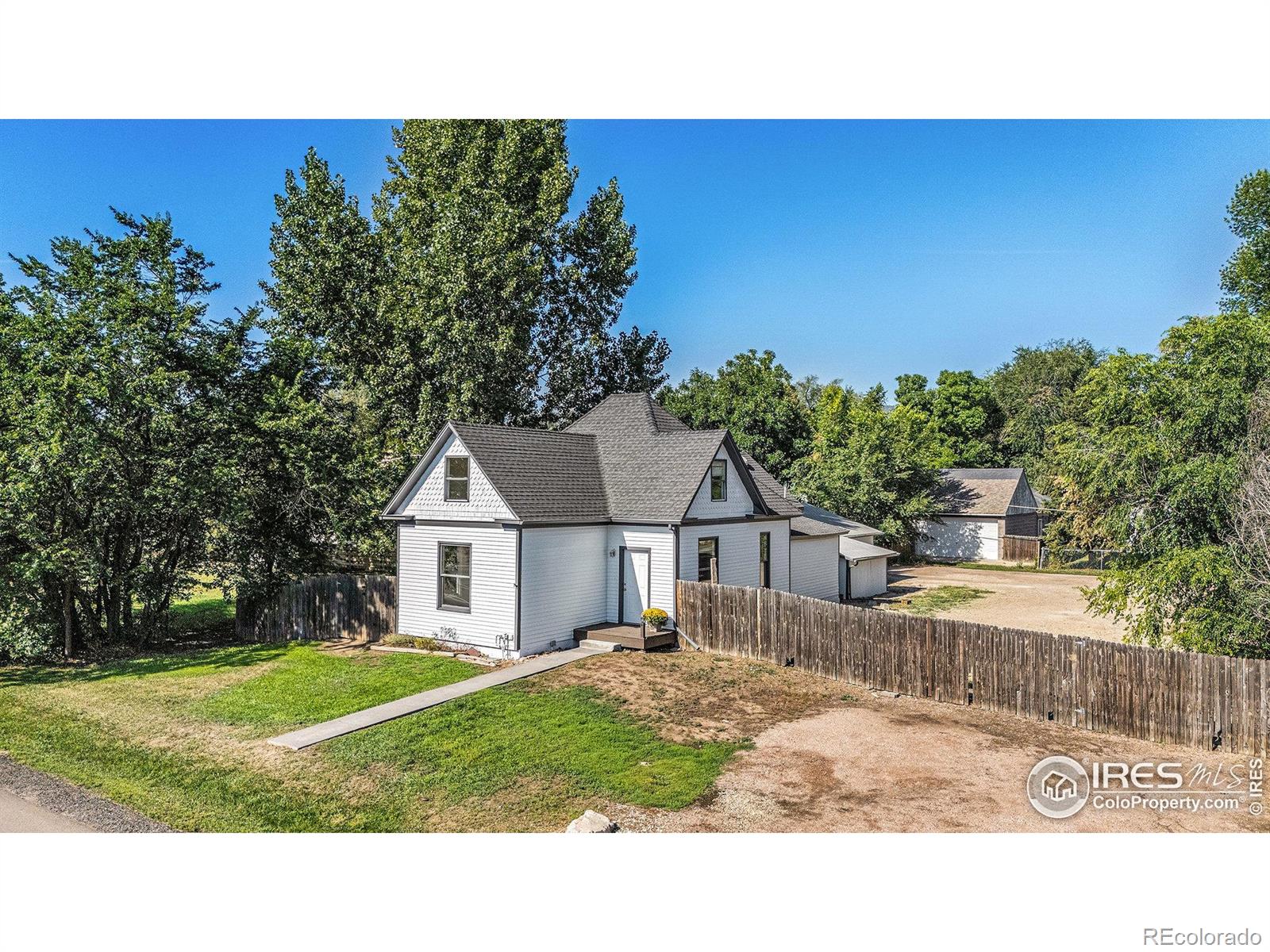 209 N Taft Hill Road