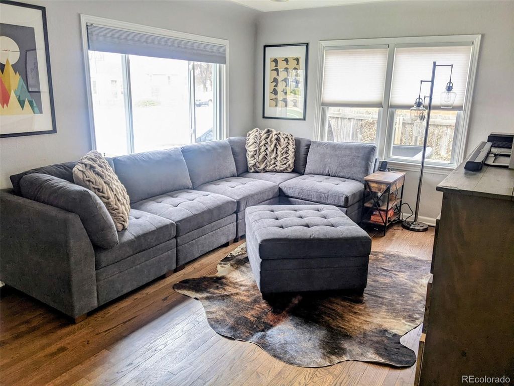 Photo of 4035 S Logan Street, Englewood, CO 80113 (MLS # 5519661)