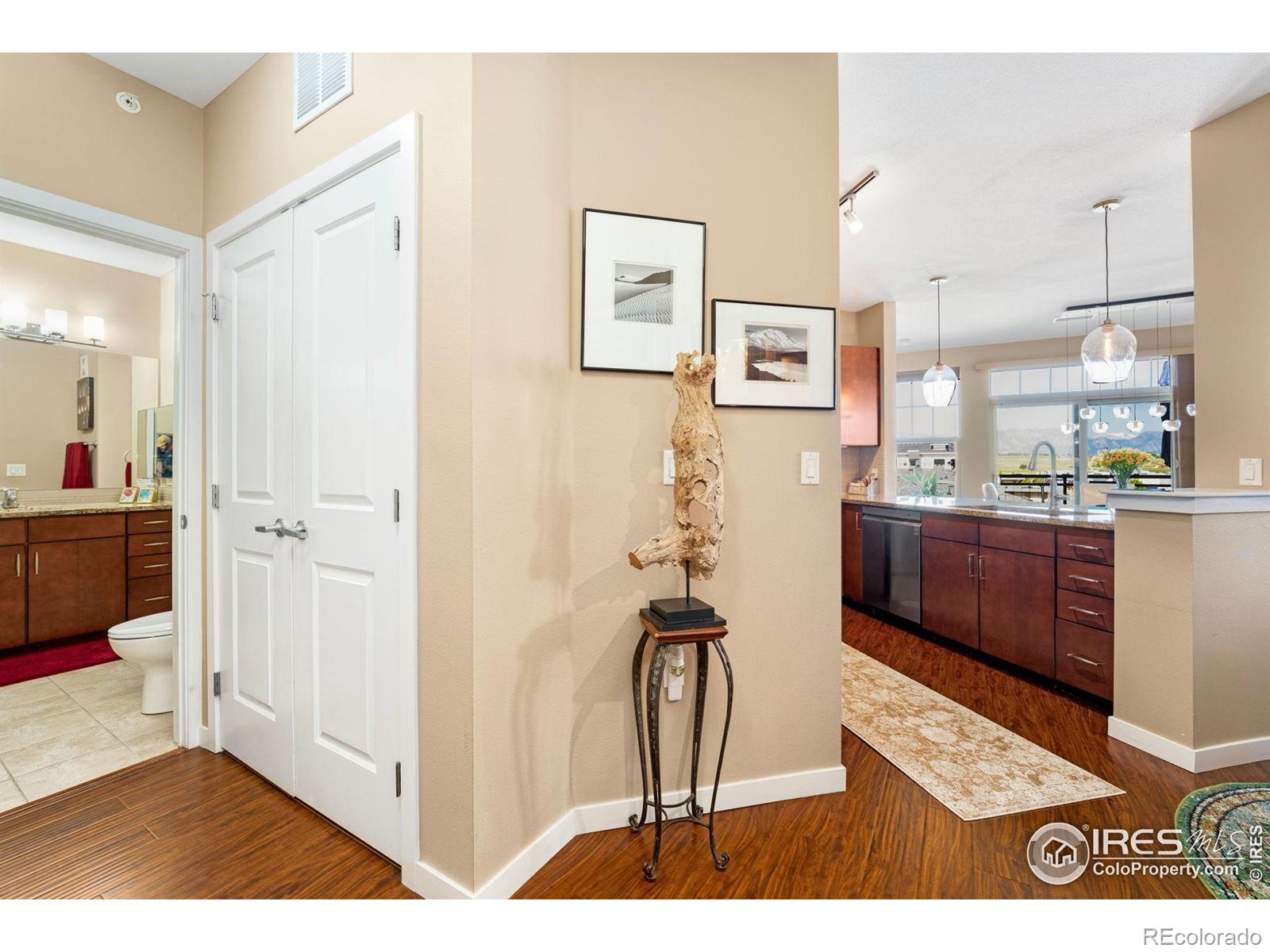 13598 Via Varra 412, Broomfield, CO, 80020 3 13598 Via Varra 412