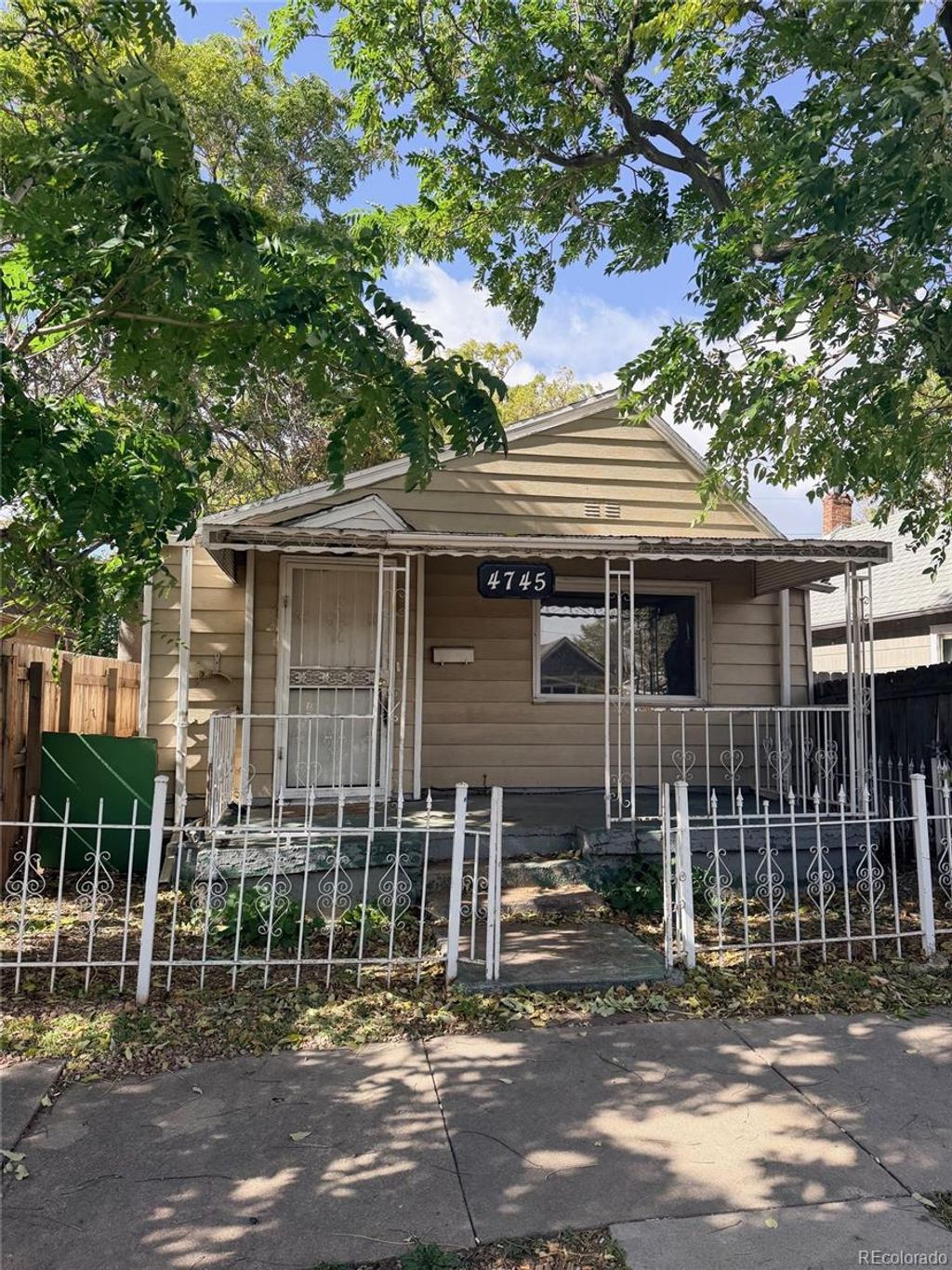 Photo of 4745 Grant Street, Denver, CO 80216 (MLS # 6157010)