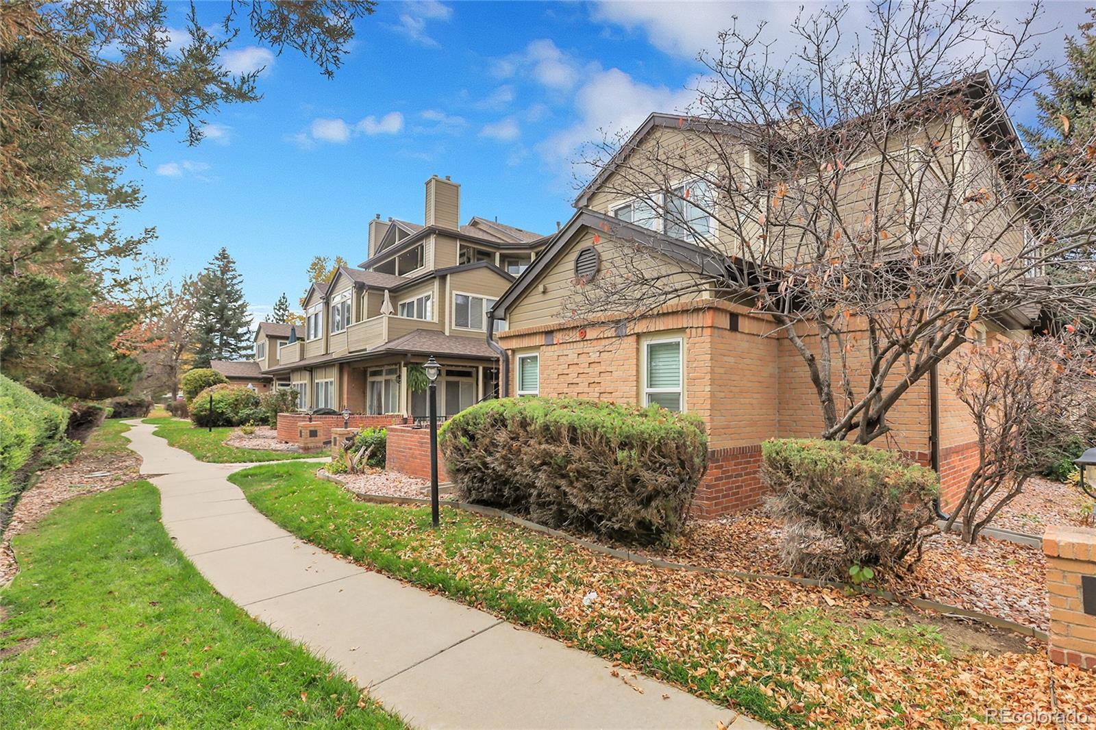 6001 S Yosemite Street D103