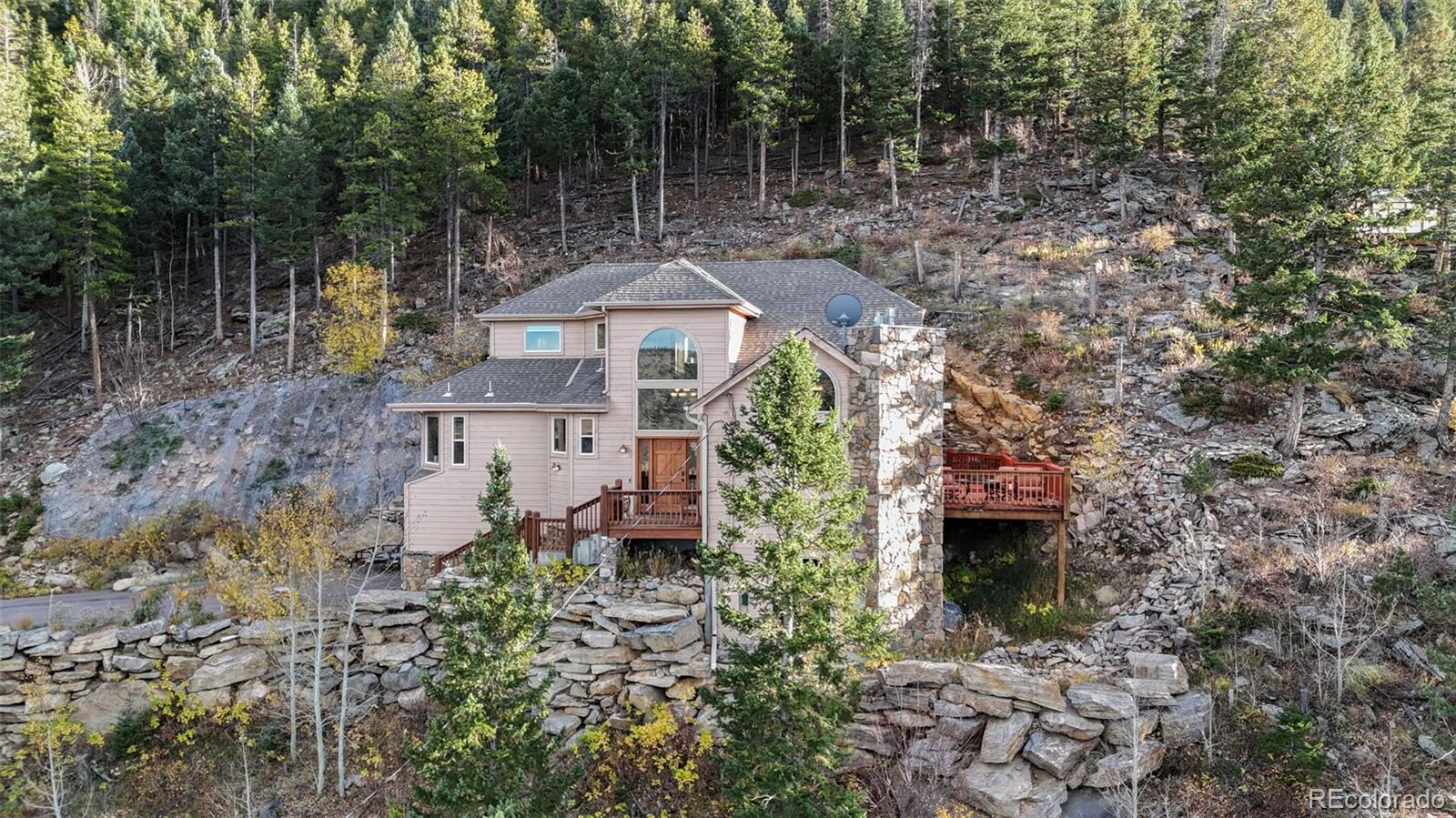 900 Sawmill Creek Road