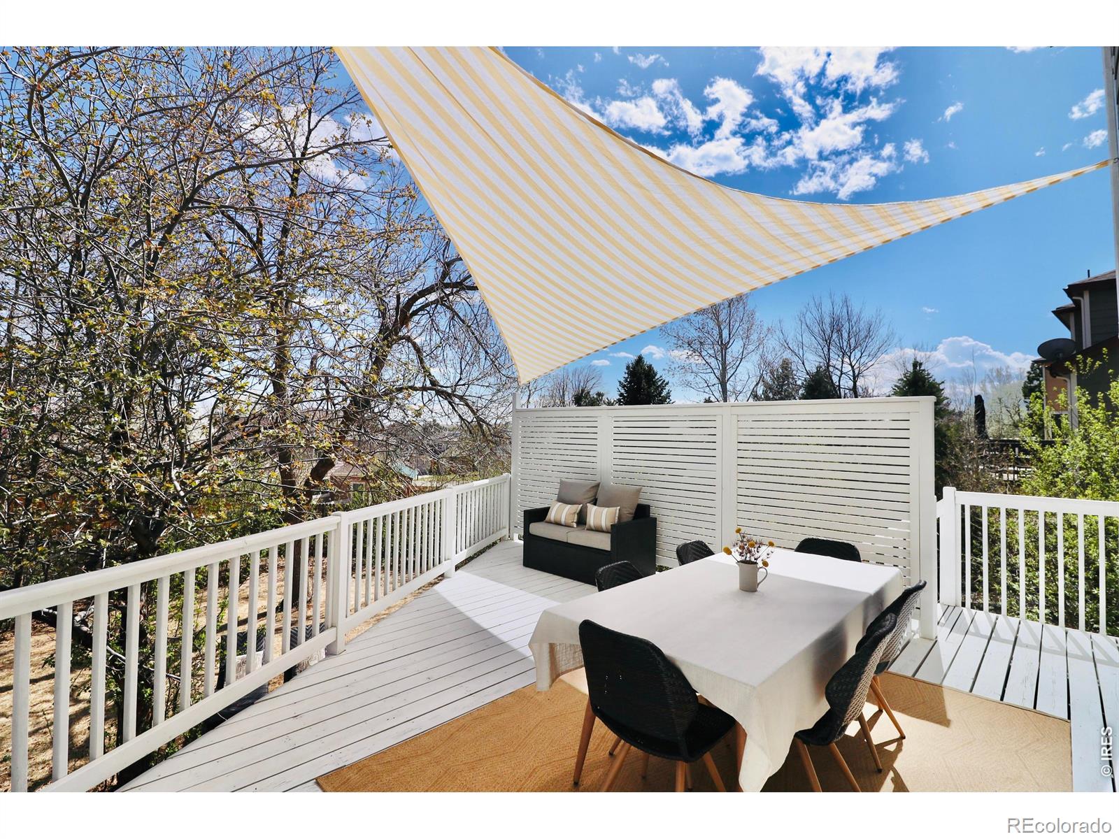 1500 S Vona Court