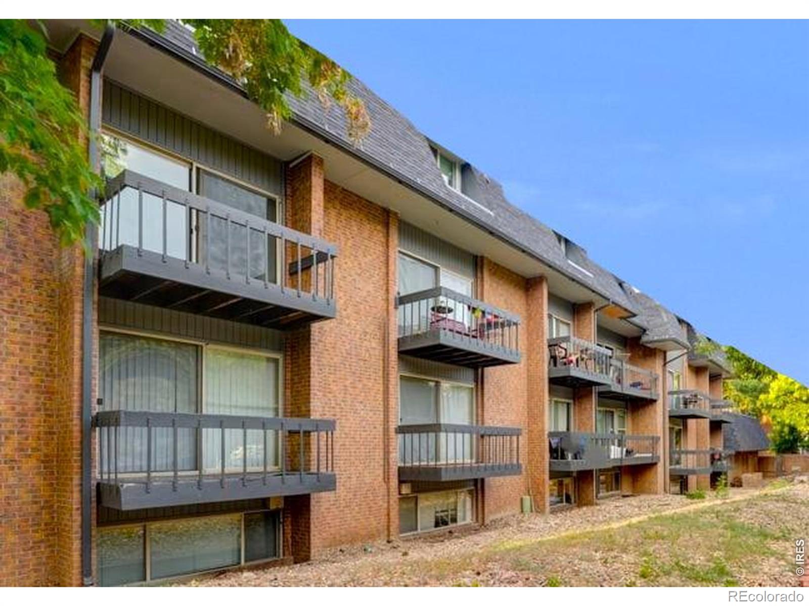 1065 University Avenue 115