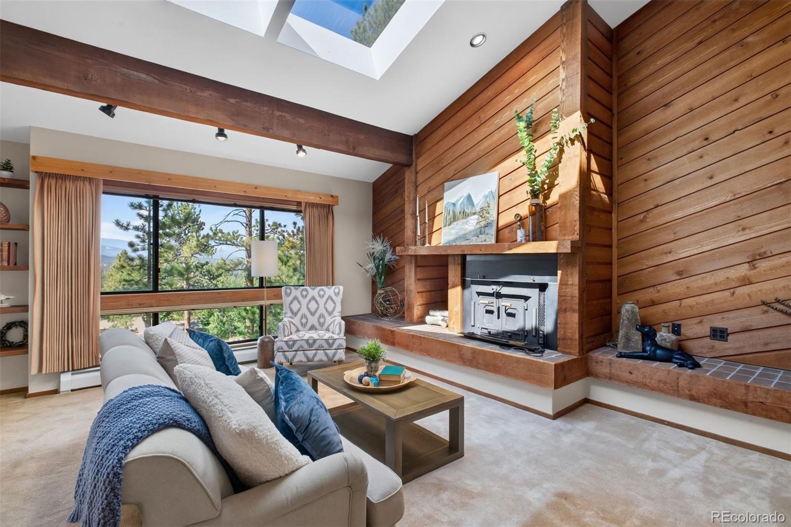 1644 Tamarac Drive