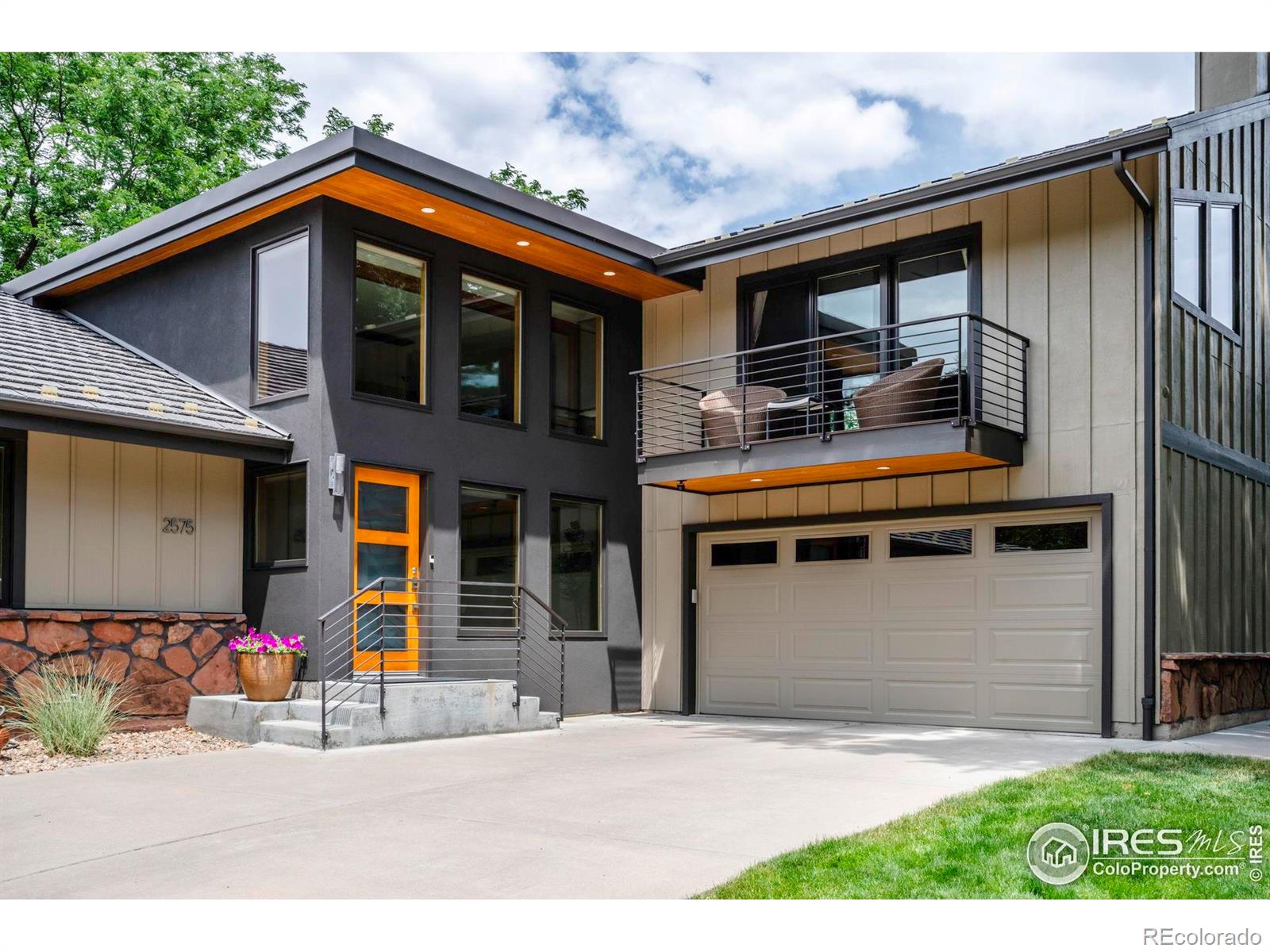 2575 Briarwood Drive