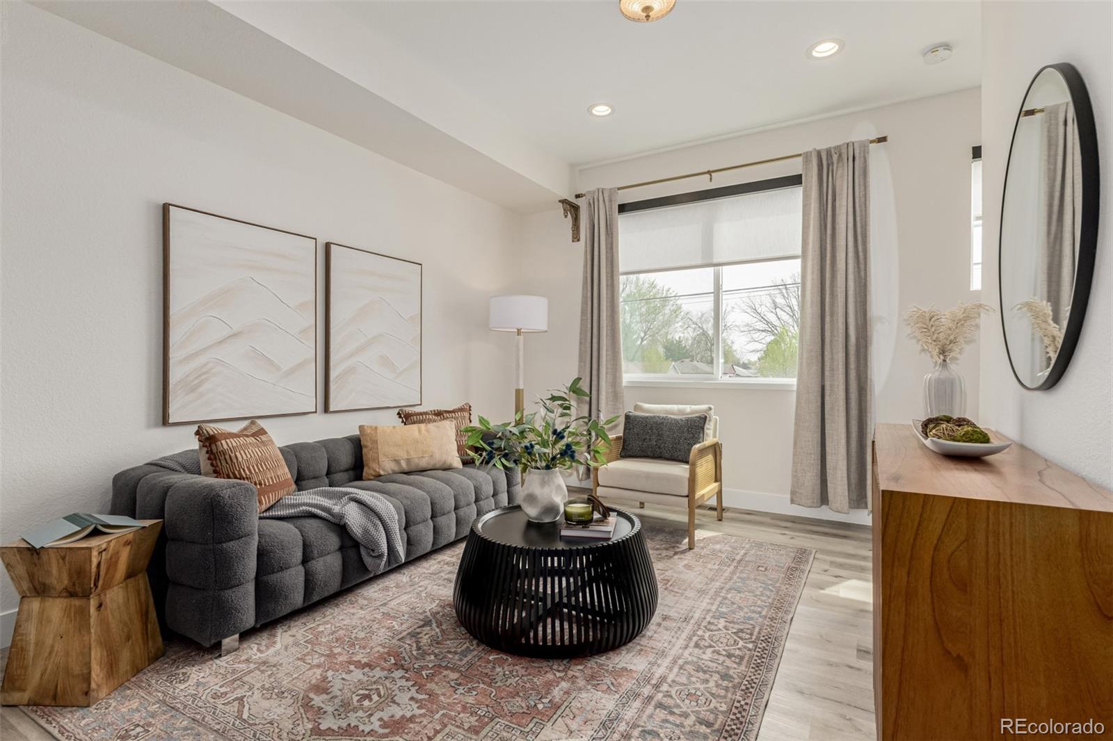 4925 W 10th Avenue 111