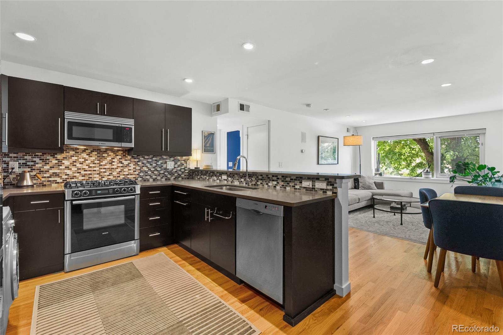 1201 Balsam Avenue 201