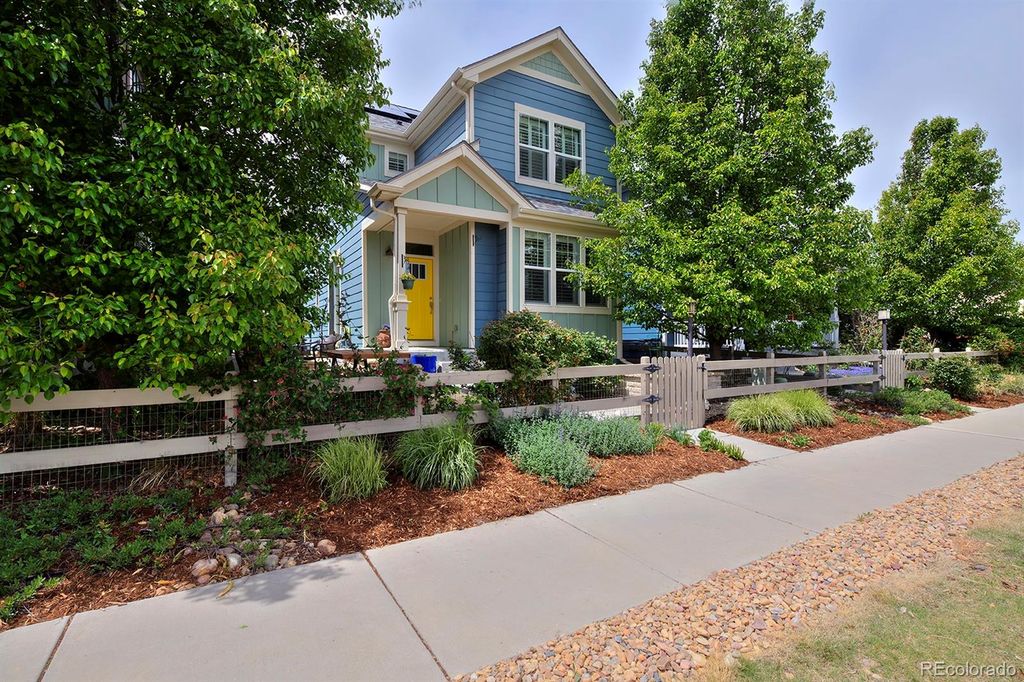 Photo of 556 Straight Creek Way, Lafayette, CO 80026 (MLS # 6106870)