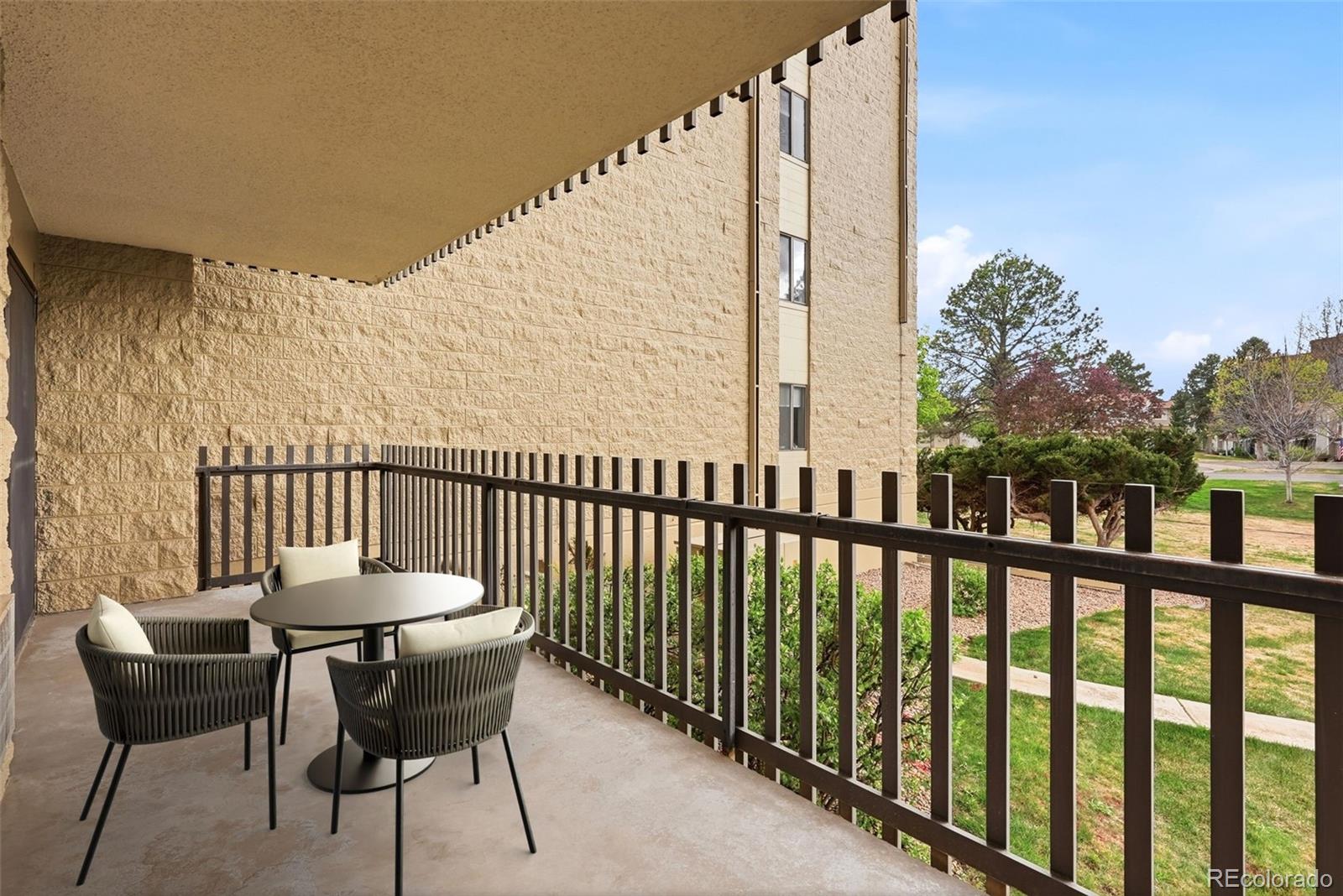 13601 E Marina Drive 105