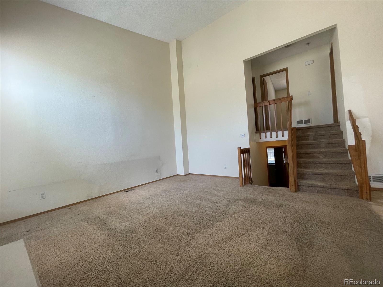 19716 Crestwood Court