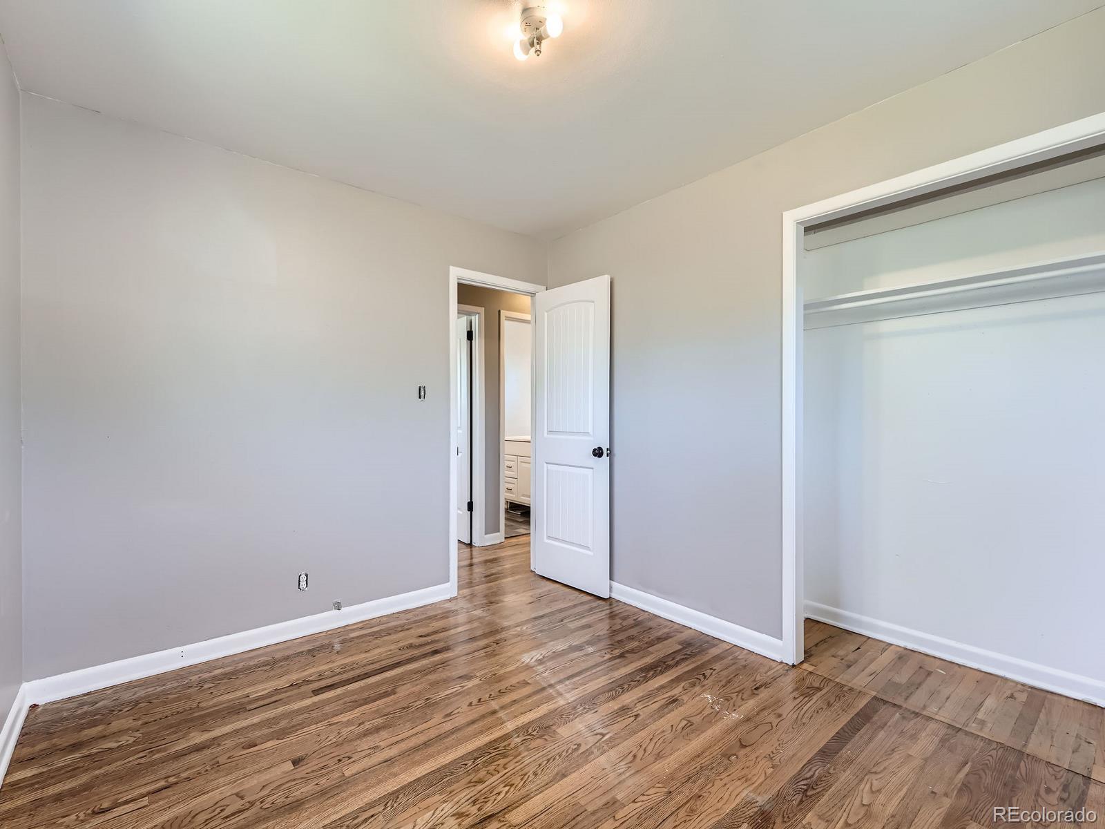 10736 Logan Court