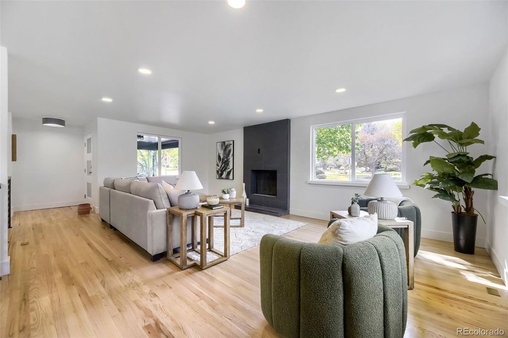 Photo of 6101 E 3rd Avenue, Denver, CO 80220 (MLS # 8342652)