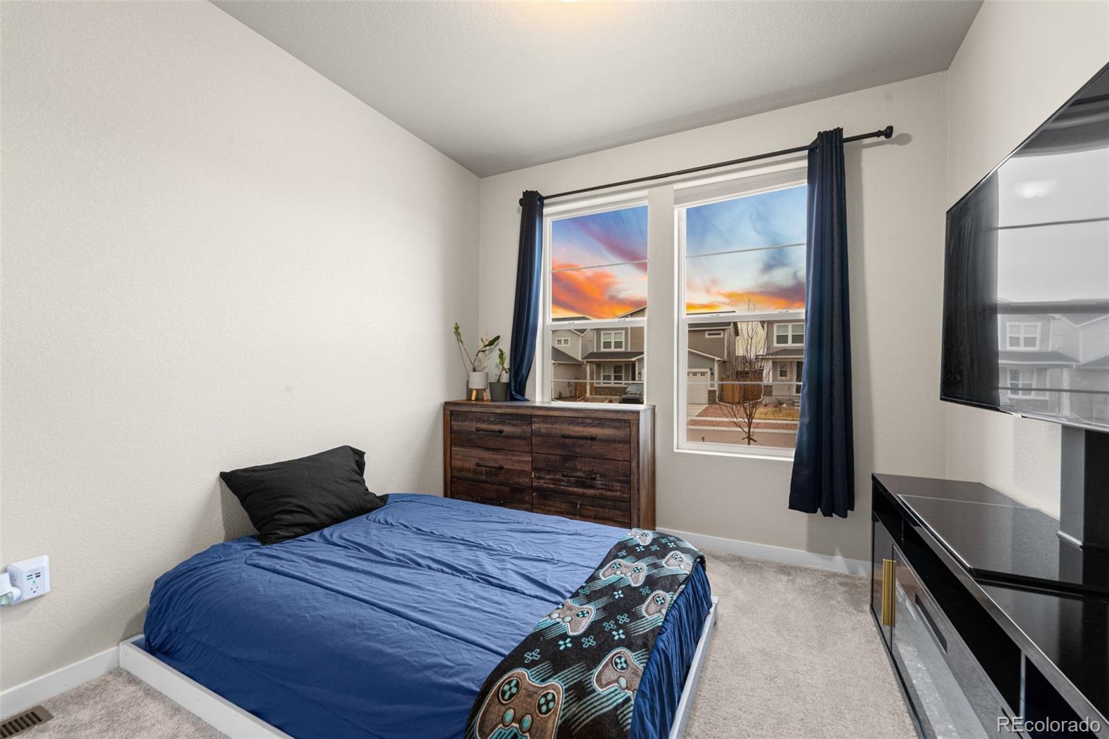 8093 Yellowleaf Place, Colorado Springs, CO, 80908 2 8093 Yellowleaf Place