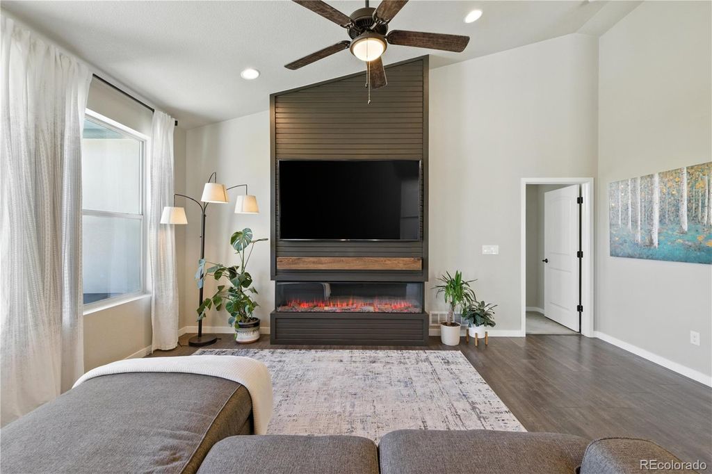 Photo of 15781 Lake Mist Drive, Monument, CO 80132 (MLS # 4187897)