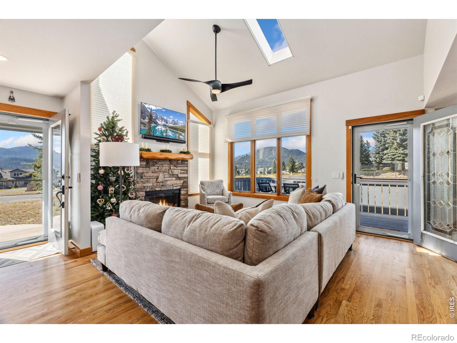 1425 Raven Circle