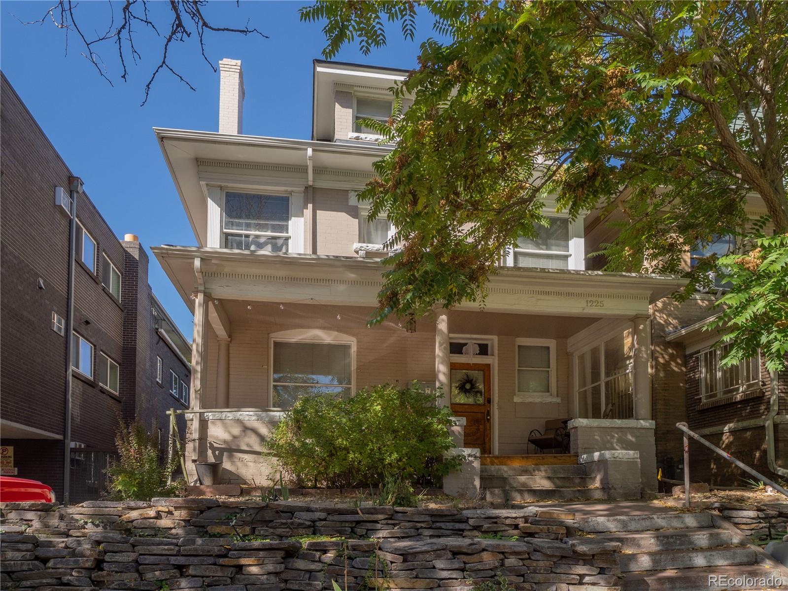 1225 N Clarkson Street