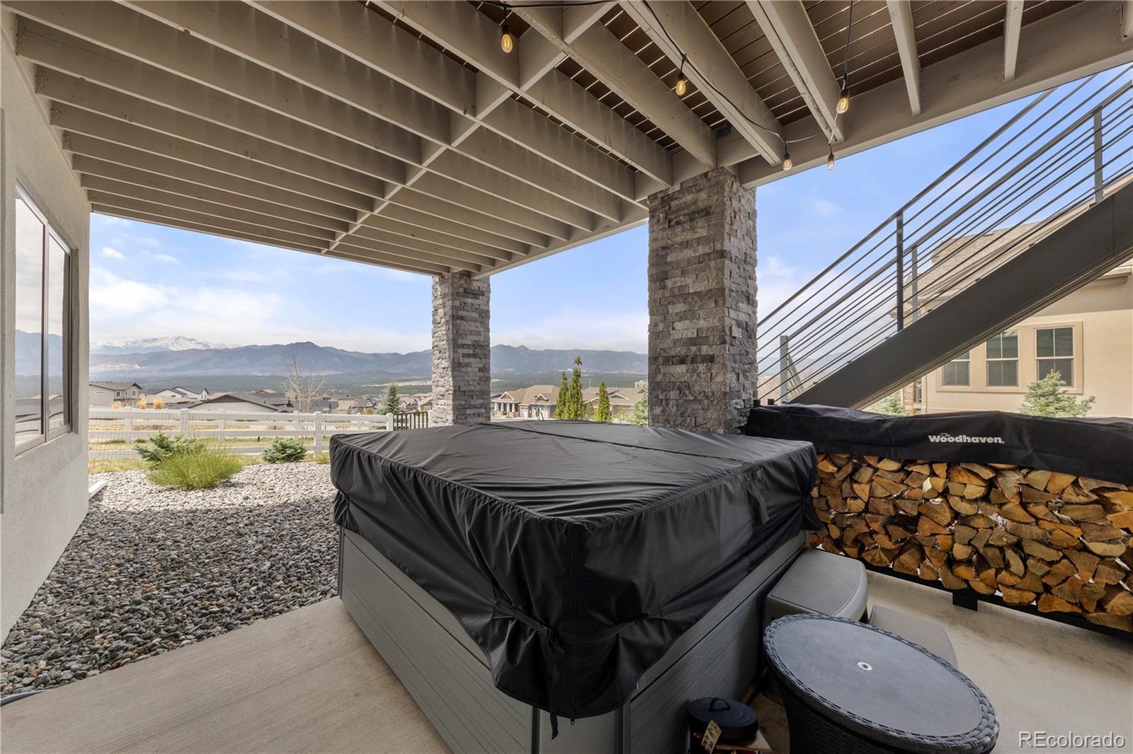 1230 Kelso Place