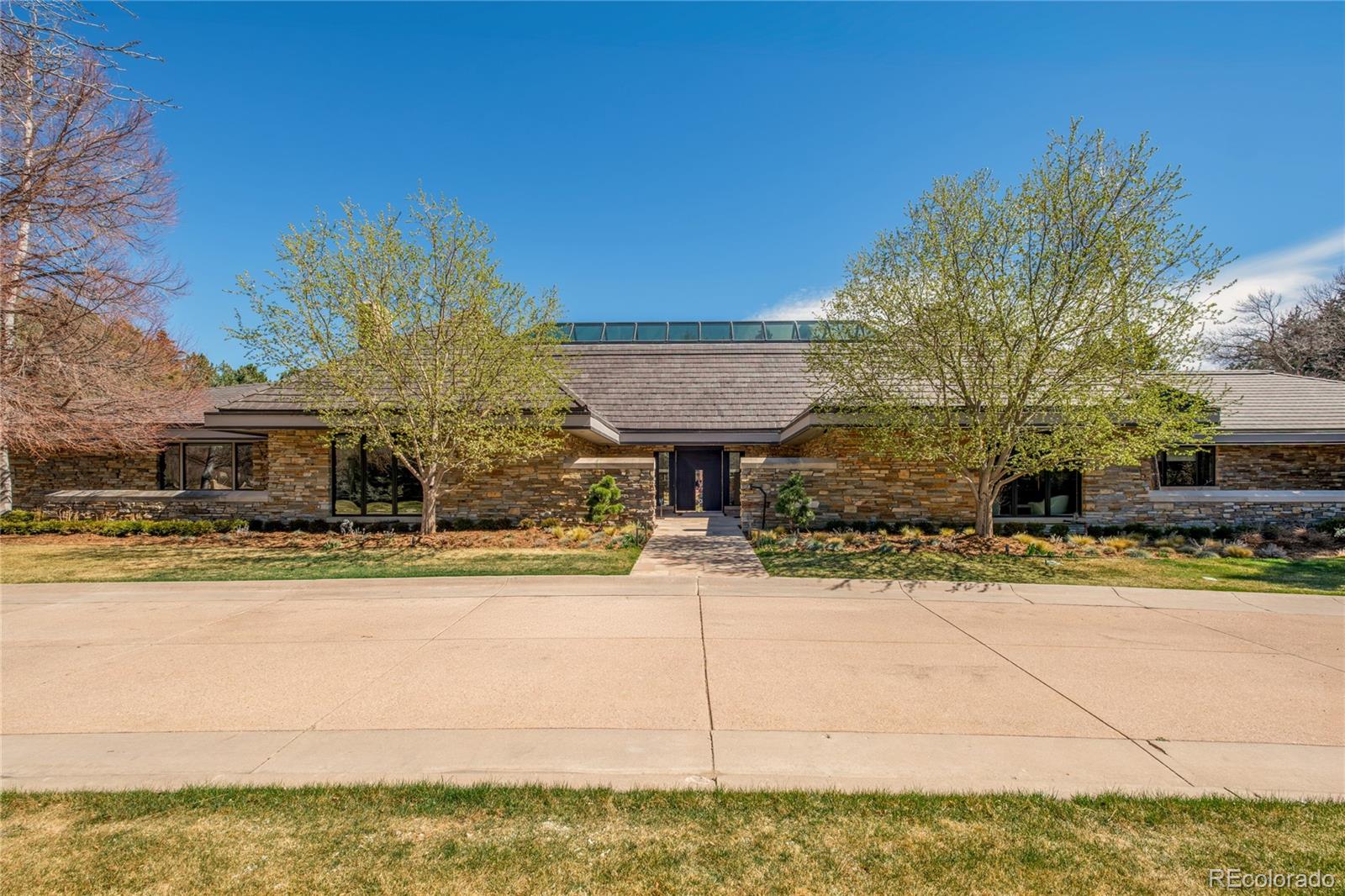 9 Cherry Hills Farm Court