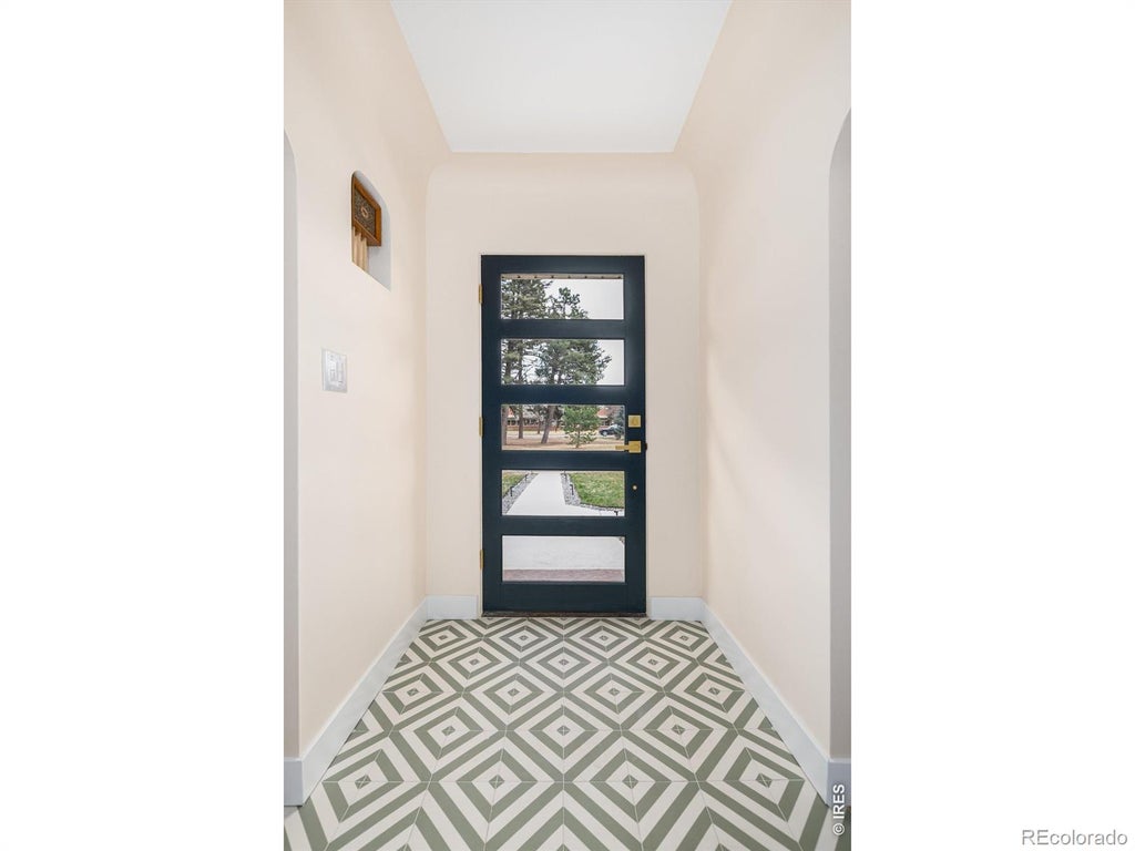 Photo of 2015 N Monaco PKWY, Denver, CO 80207 (MLS # IR1063748)