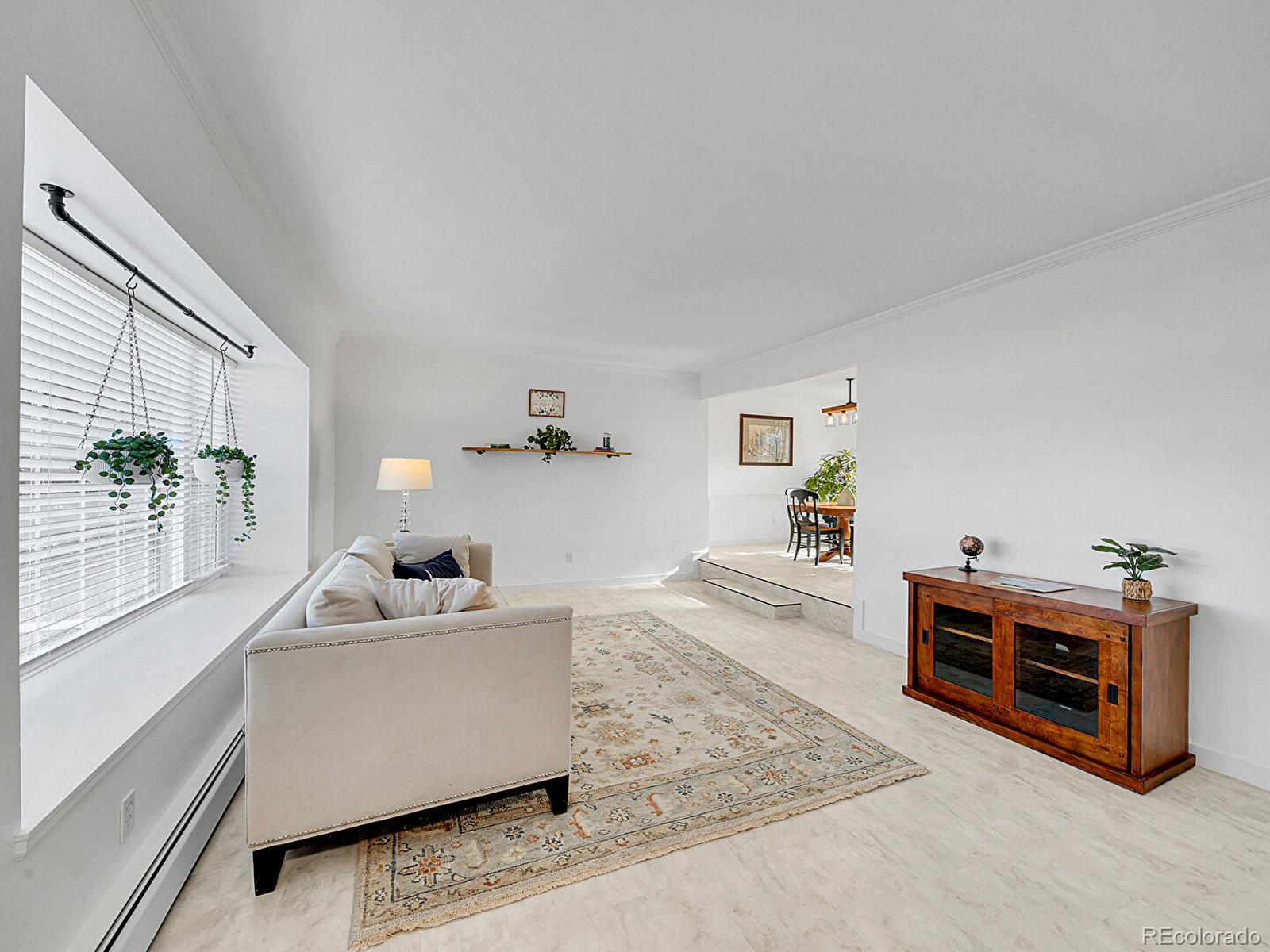 5584 W Rowland Place