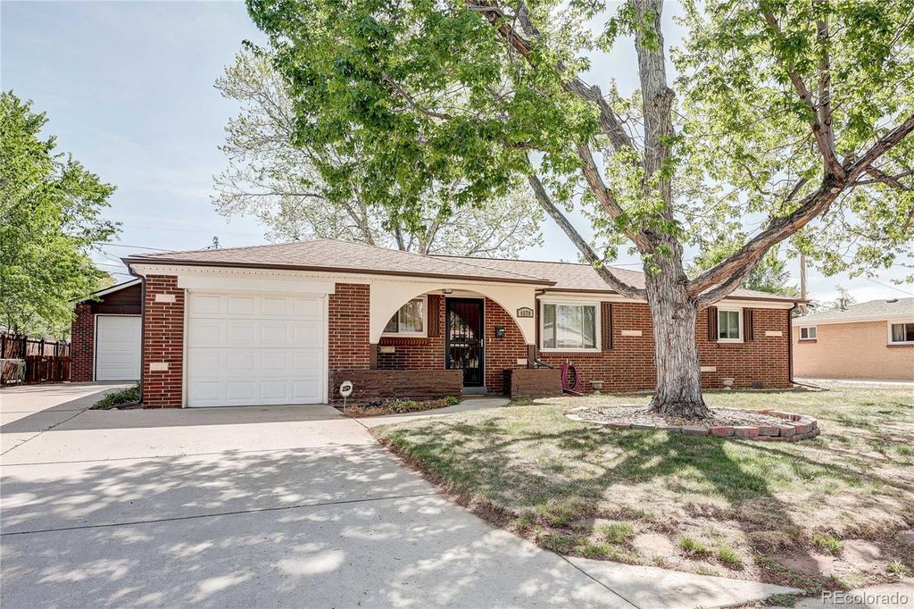 Photo of 4570 Field Street, Wheat Ridge, CO 80033 (MLS # 6765117)