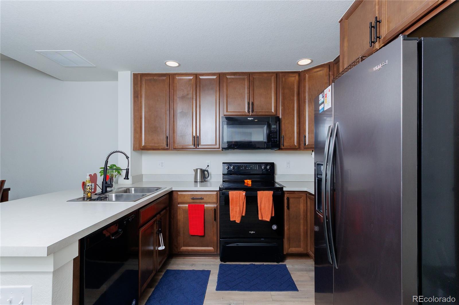 5928 Central Park Boulevard