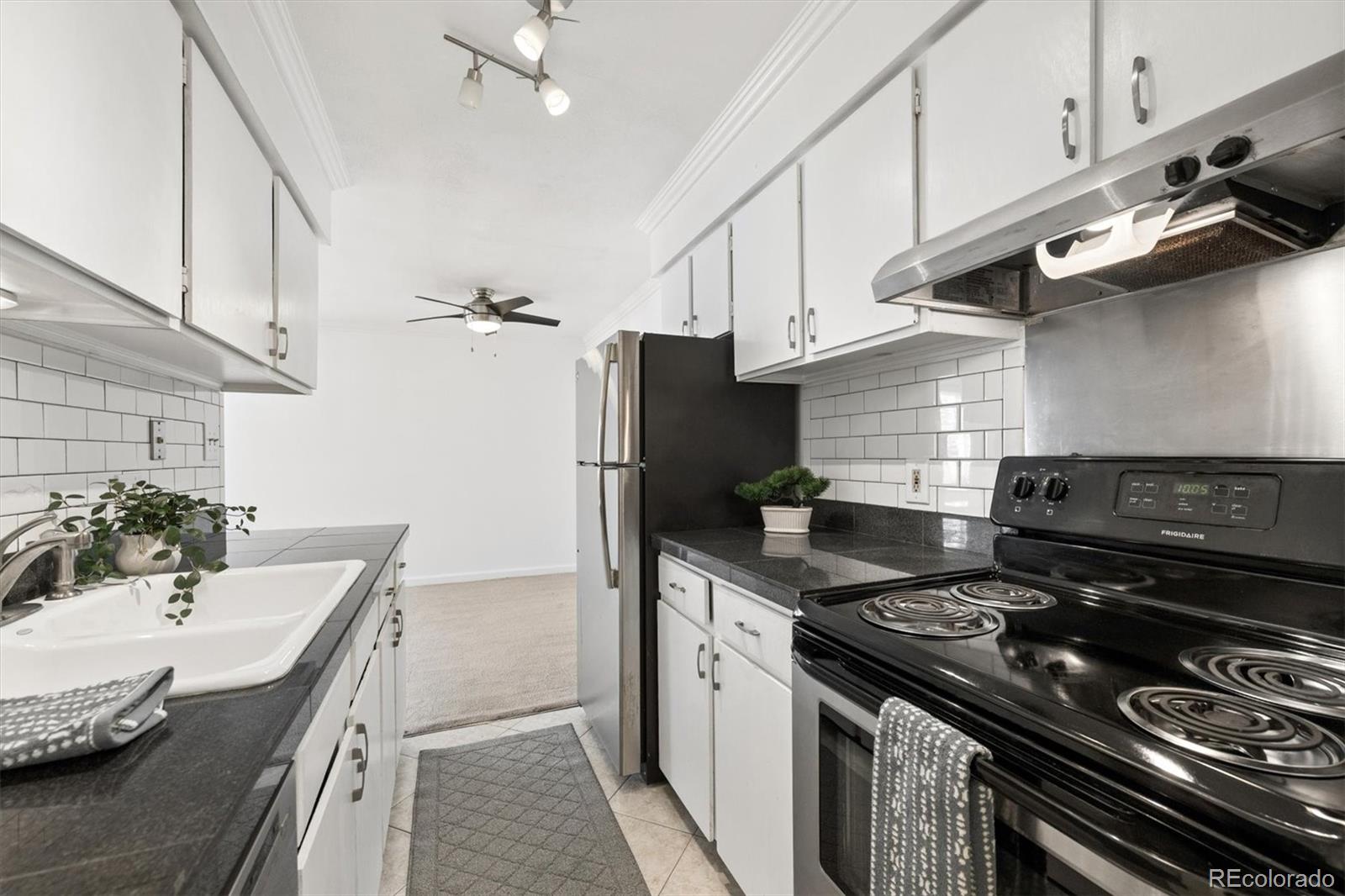 7665 E Quincy Avenue 204