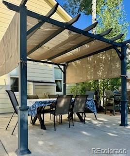 4349 S Genoa Court