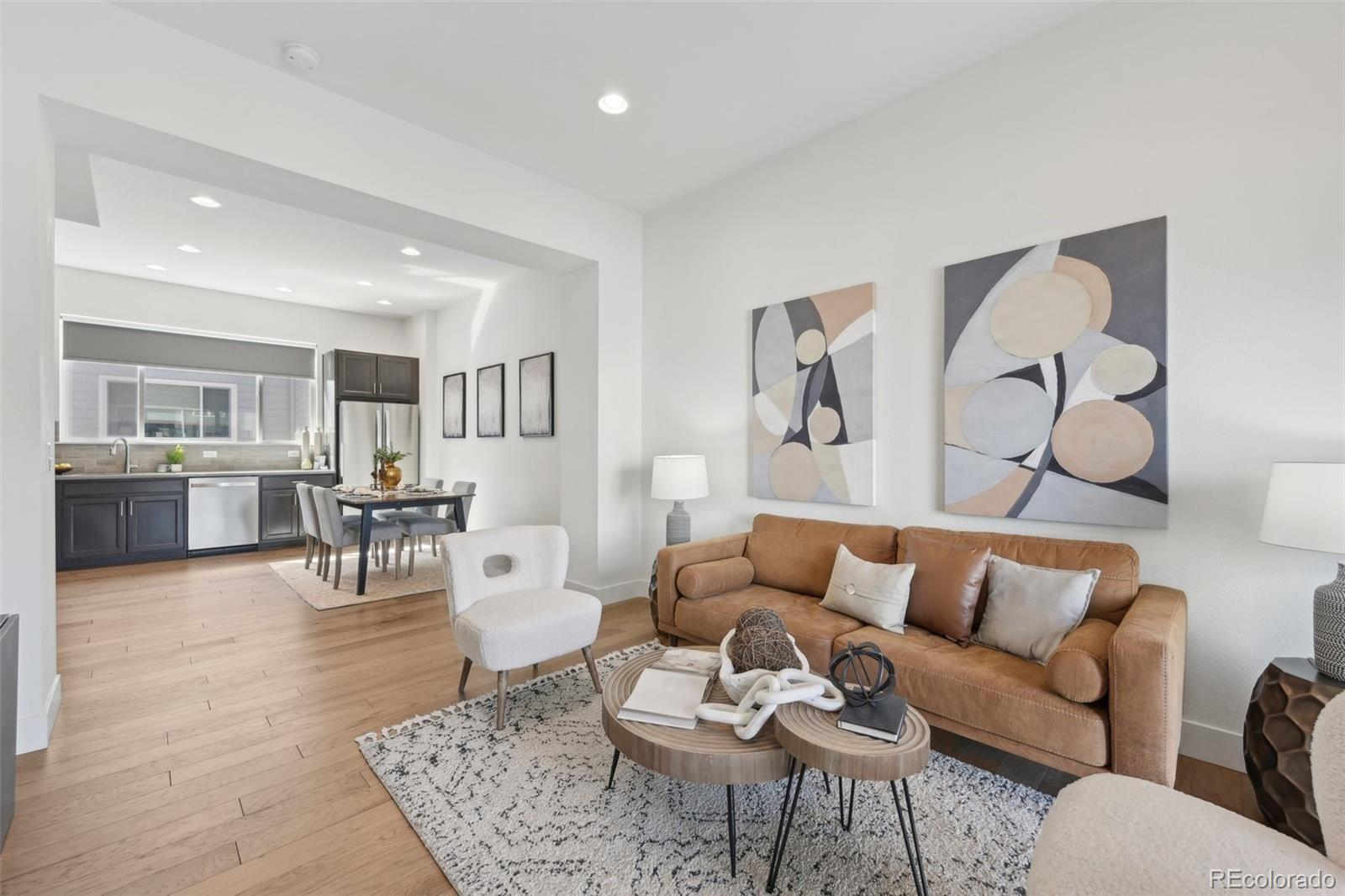 7812 W 43rd Place