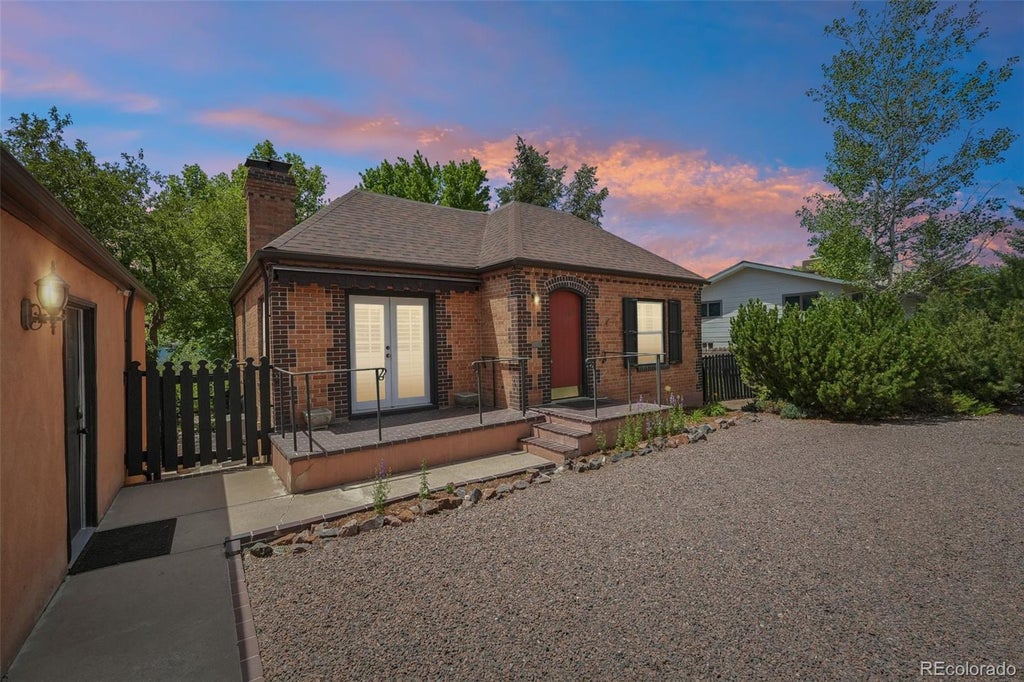 Photo of 7680 W Meadow Drive, Littleton, CO 80128 (MLS # 3434604)