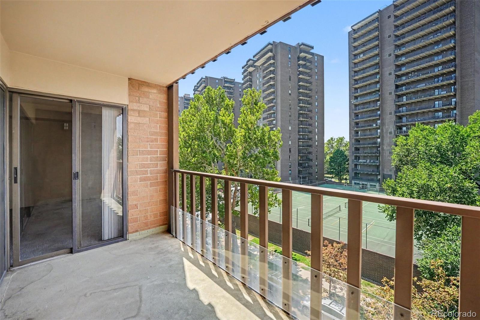 400 S Lafayette Street 504