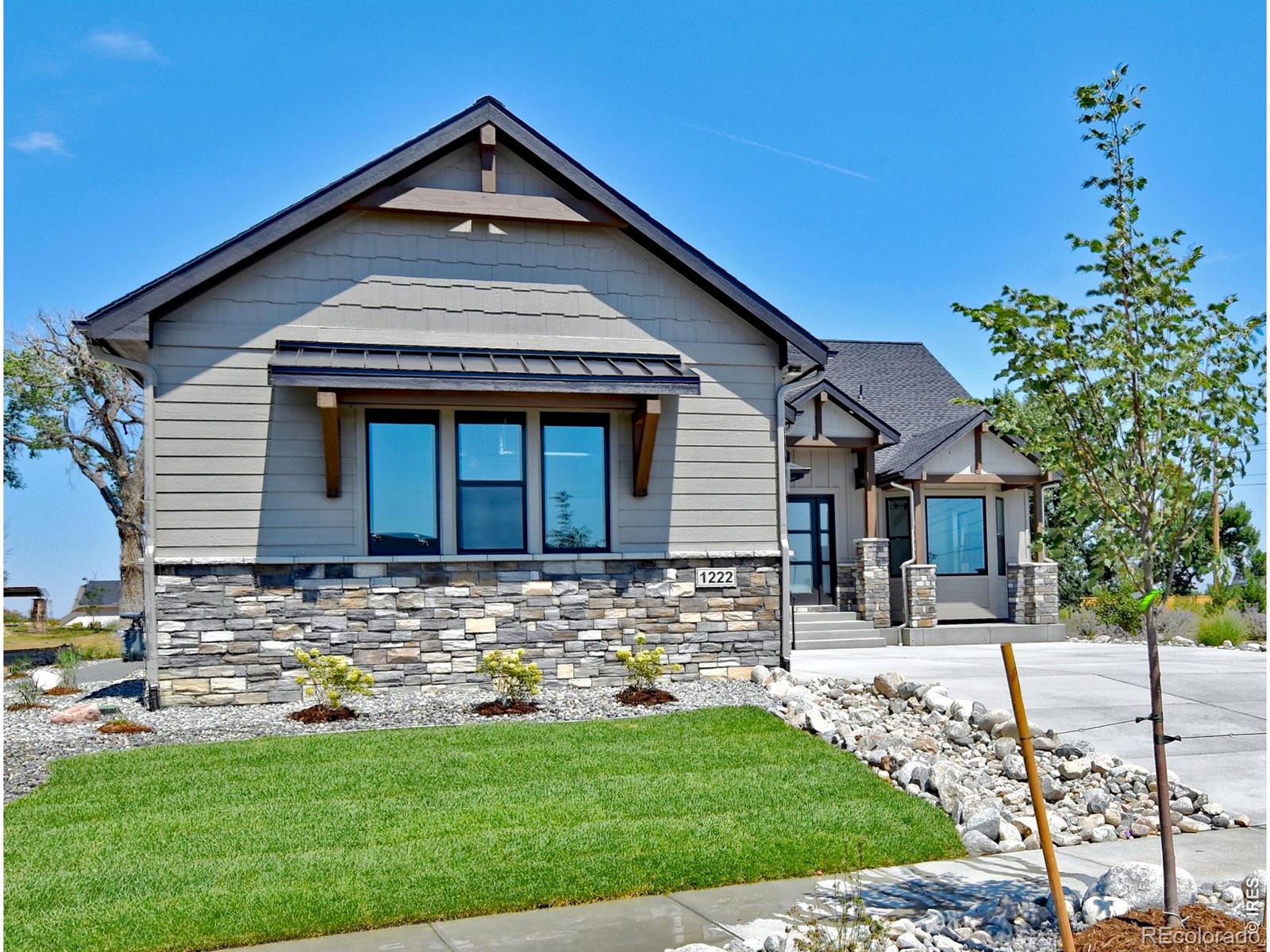 1222 Eliza Avenue