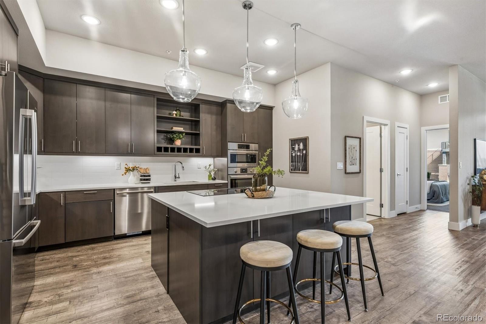 6618 E Lowry Boulevard 205