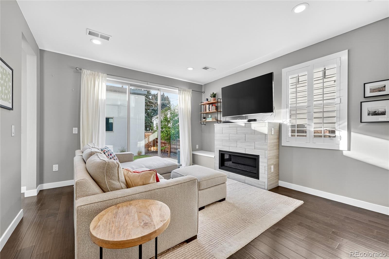 3237 S Bannock Street