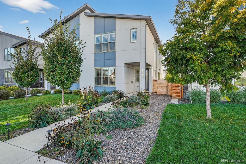 Photo of 3237 S Bannock Street, Englewood, CO 80110 (MLS # 8235053)