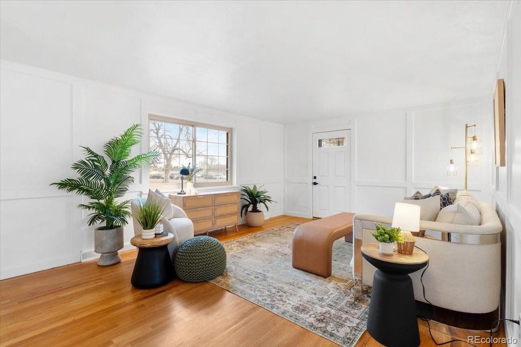 Photo of 8000 W Louisiana Avenue, Lakewood, CO 80232 (MLS # 5650203)