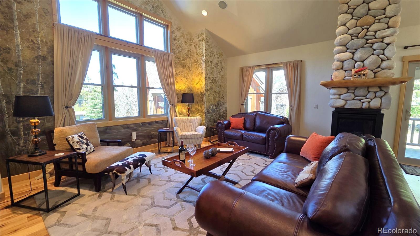 419 Kestrel Lane