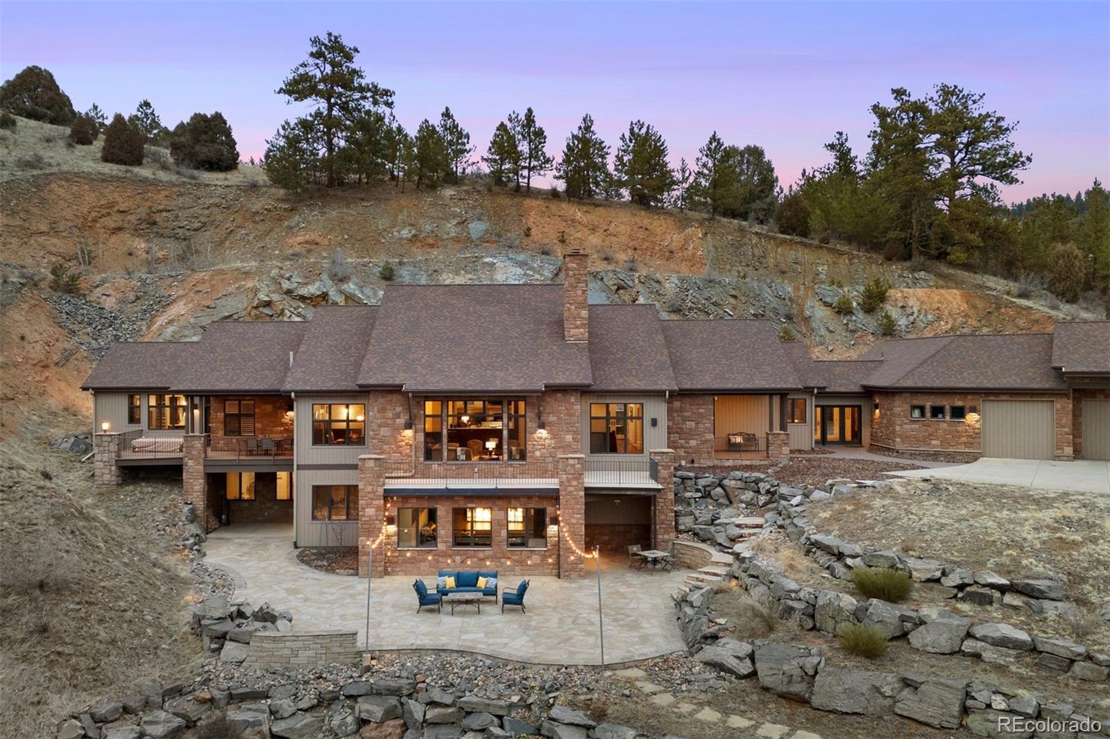 21609 Clarence Lane