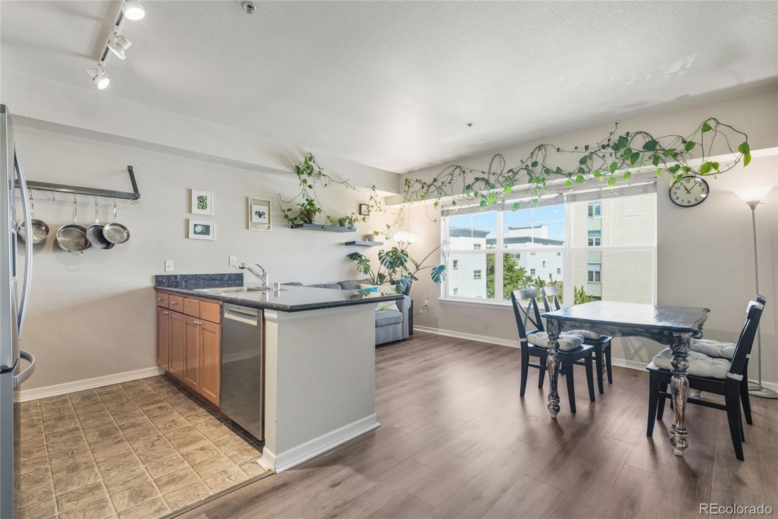 1623 Saint Paul Street 402