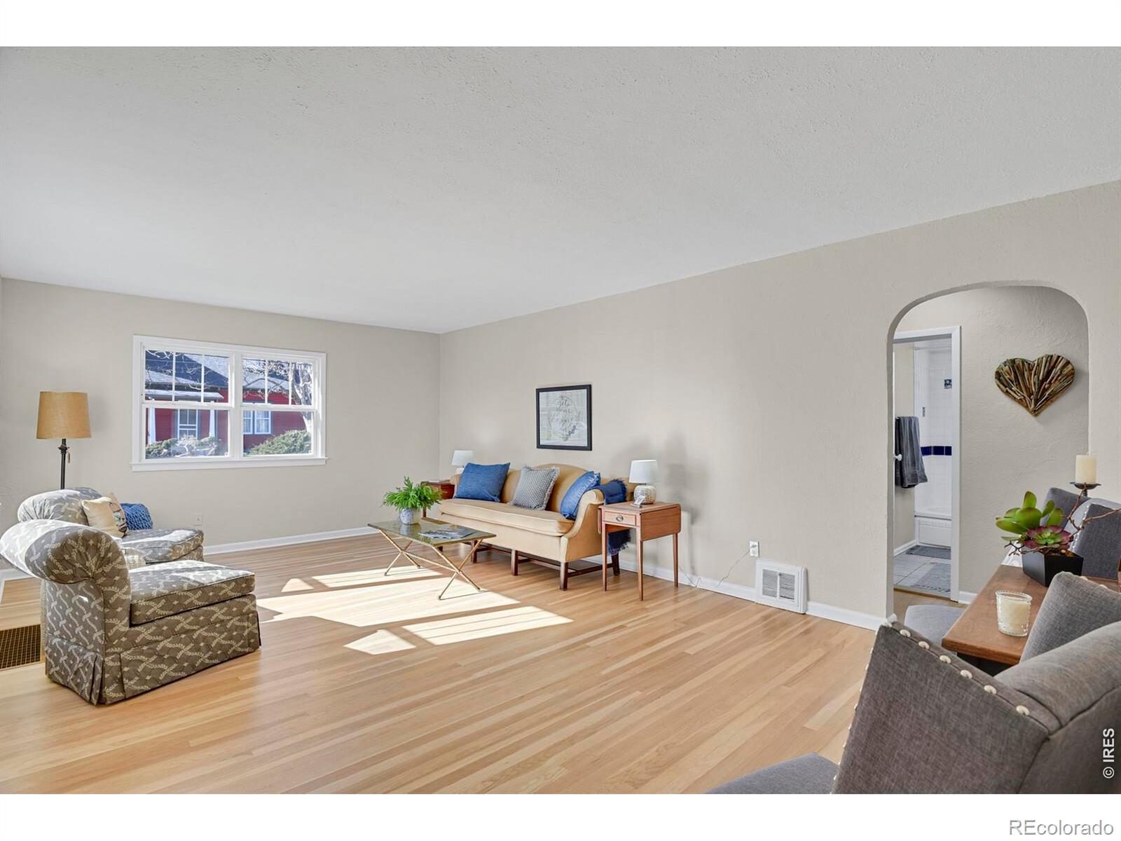 111 W Chester Street