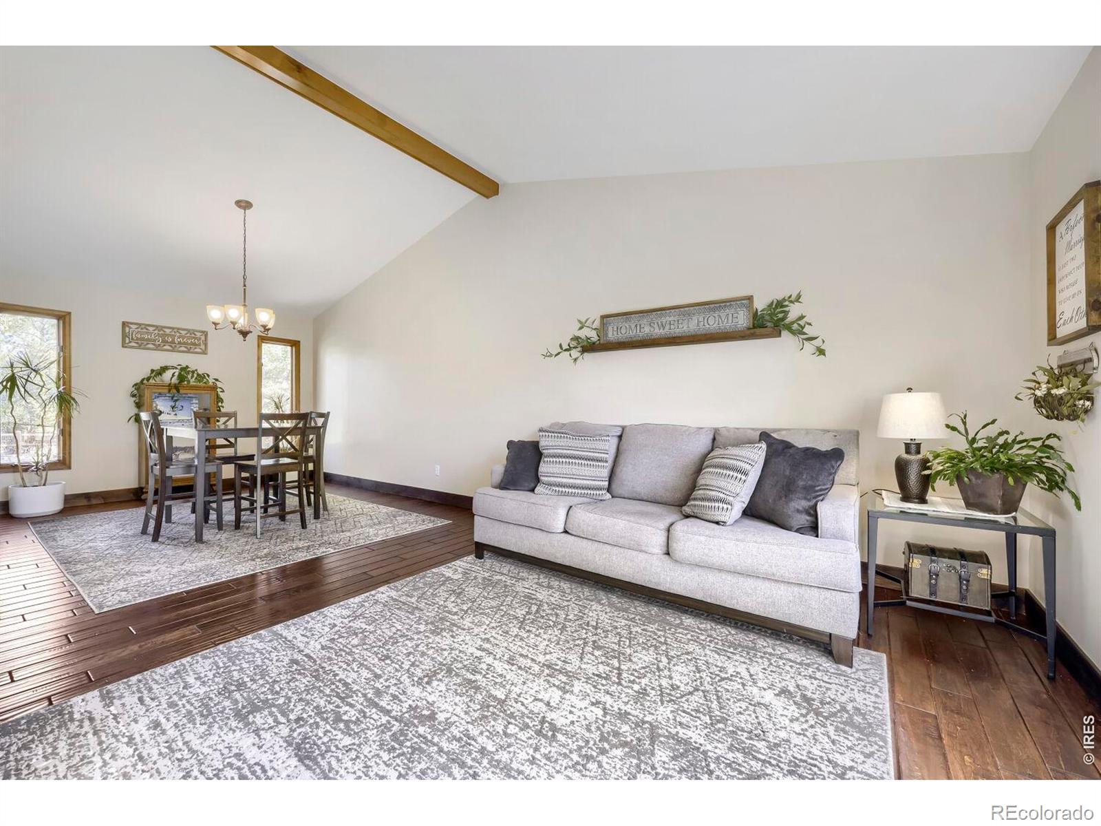 7825 W 109th Place
