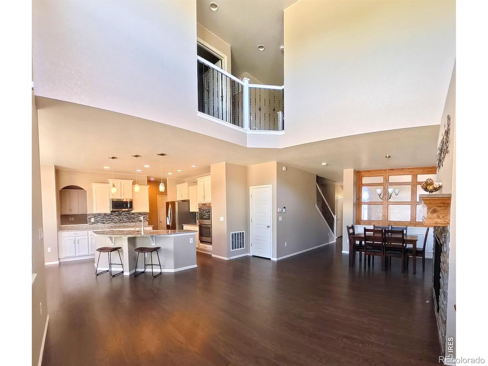10434 Bluegrass Street