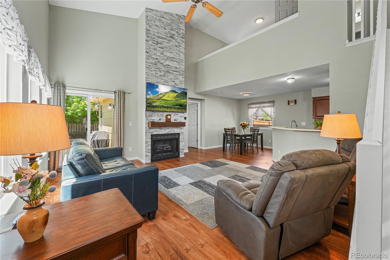 8855 Cloverleaf Circle