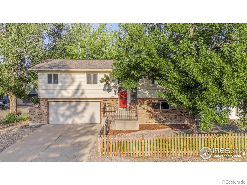 Photo of 805 Argos Circle, Lafayette, CO 80026 (MLS # IR1043225)