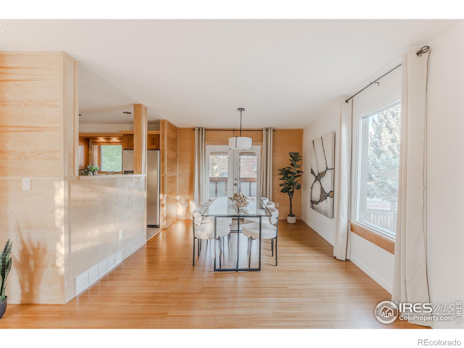 805 Argos Circle