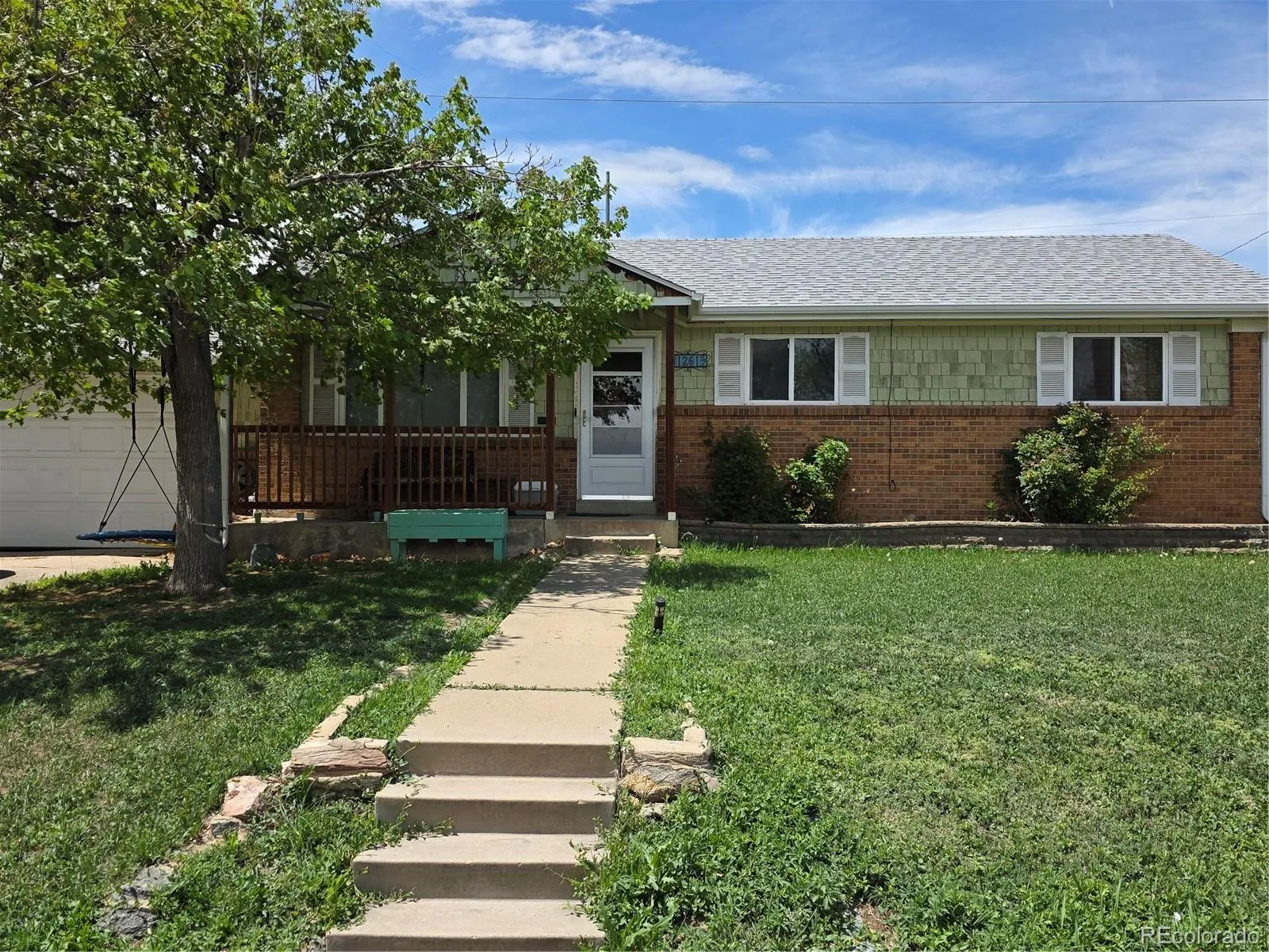 Northglenn, Colorado 80233, United States, 5 Bedrooms Bedrooms, ,2 BathroomsBathrooms,Residential,Pending,123189