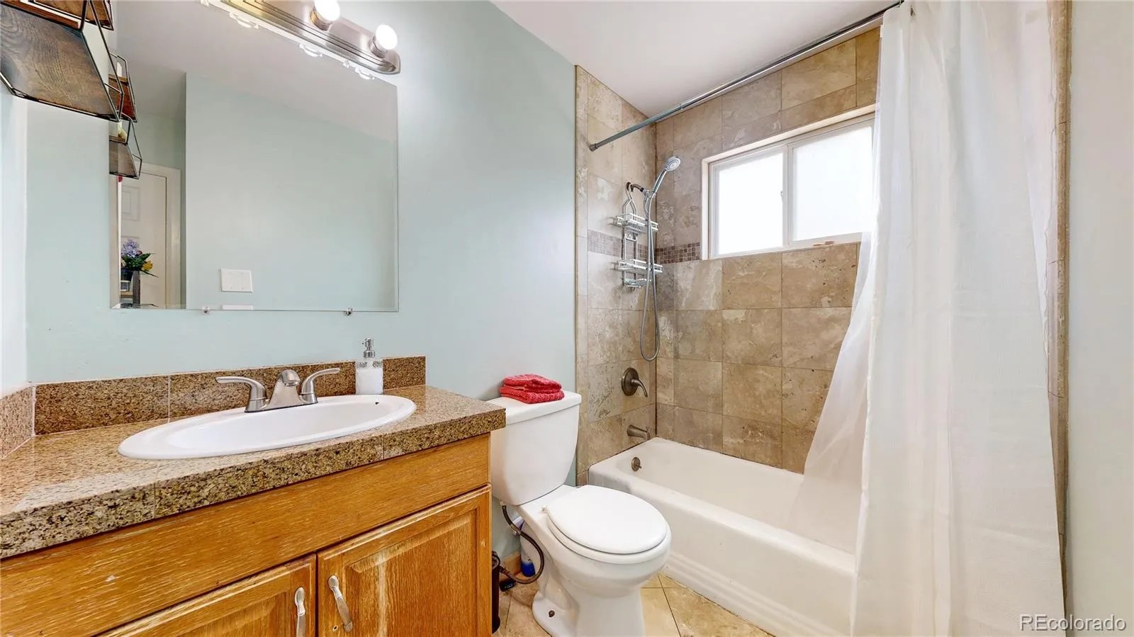 Northglenn, Colorado 80233, United States, 5 Bedrooms Bedrooms, ,2 BathroomsBathrooms,Residential,Pending,123189