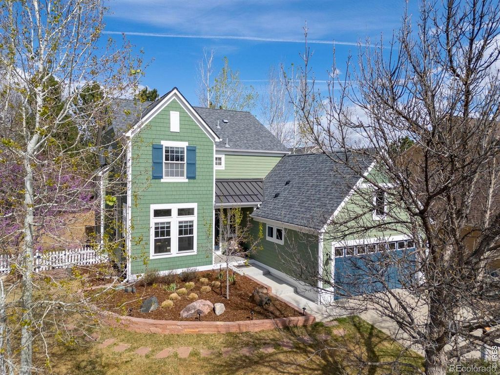Photo of 498 Blue Lake Trail, Lafayette, CO 80026 (MLS # IR1056323)